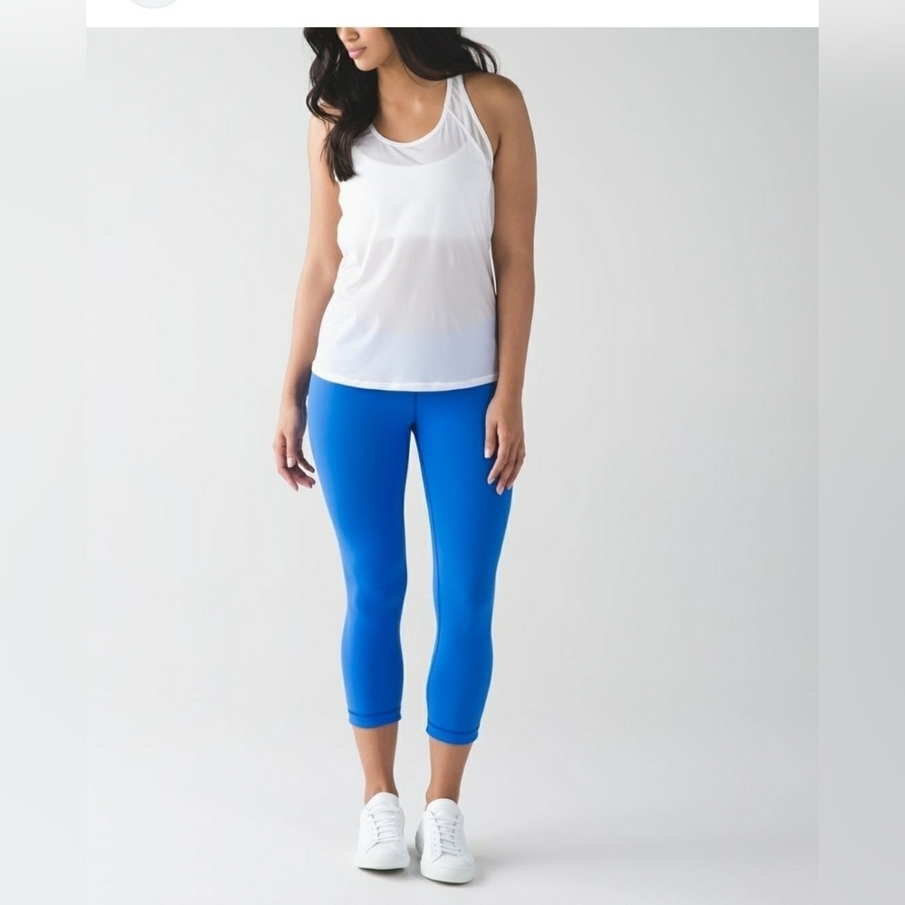Lululemon Wunder Under Crop III (Reversible)Hero Blue / Pipe Dream Blue, Size 8